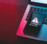 Apple Alerts French Users to An Ongoing Spyware Campaign